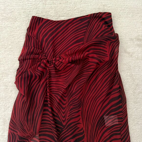 The Fifth Label Region Skirt Size 4 Red Zebra Print Hi Low Twist Front Midi NWT - Picture 3 of 13